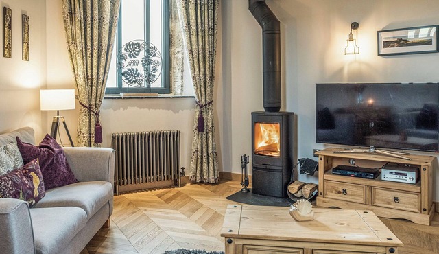 2 bedroom accommodation in Low Gate, near Hexham