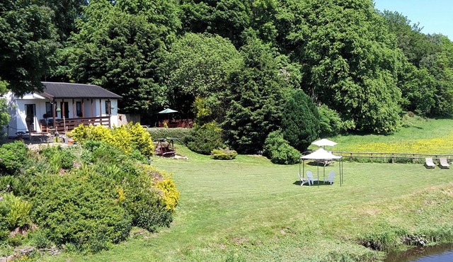 2 bedroom accommodation in Lanark