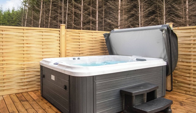 2 bedroom accommodation in Lauder