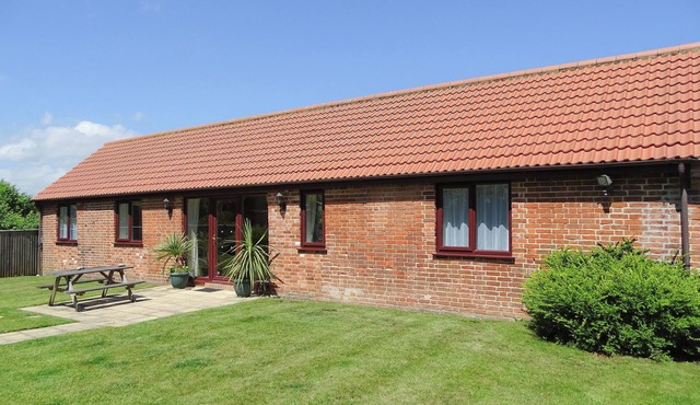2 bedroom accommodation in Leiston, near Aldeburgh