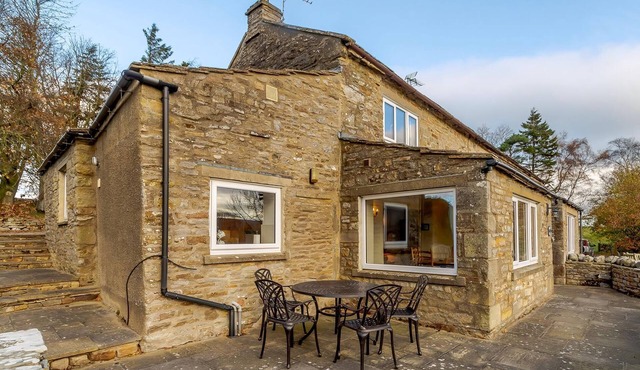 2 bedroom accommodation in Melmerby, near Coverdale