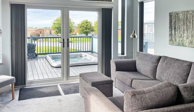 2 bedroom accommodation in Llanon