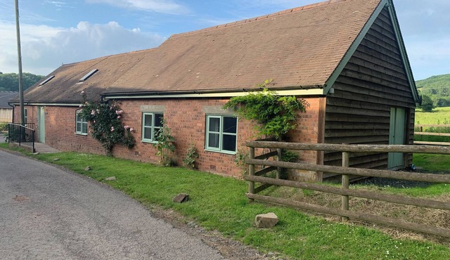 2 bedroom accommodation in Ludlow