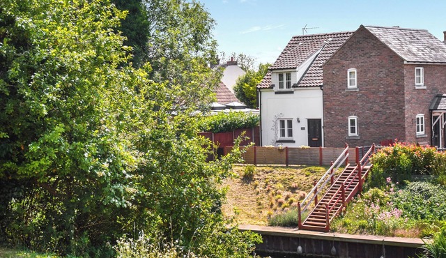 2 bedroom accommodation in March, near Wisbech