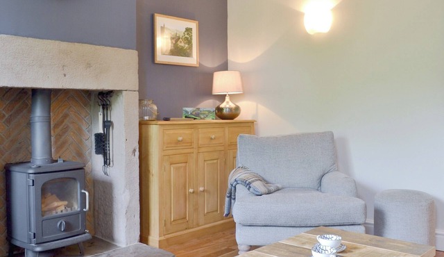 2 bedroom accommodation in Wirksworth, near Matlock