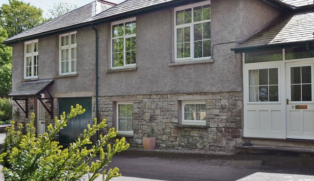 2 bedroom accommodation in Meathop, near Grange-over-Sands