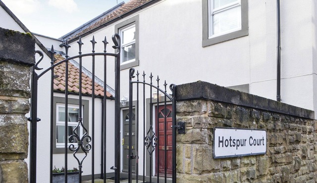 2 bedroom accommodation in Warkworth, Alnwick