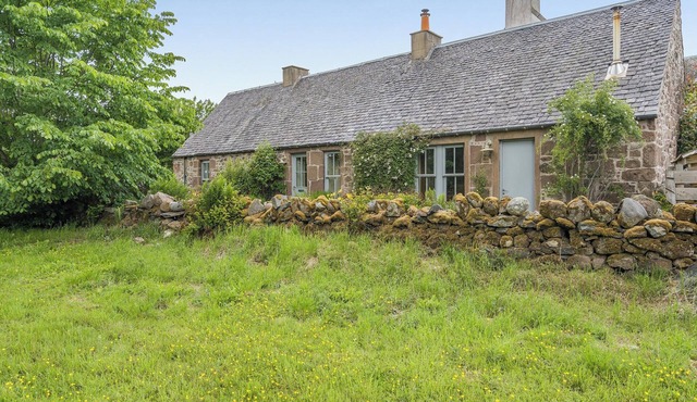 2 bedroom accommodation in Bankfoot, near Dunkeld