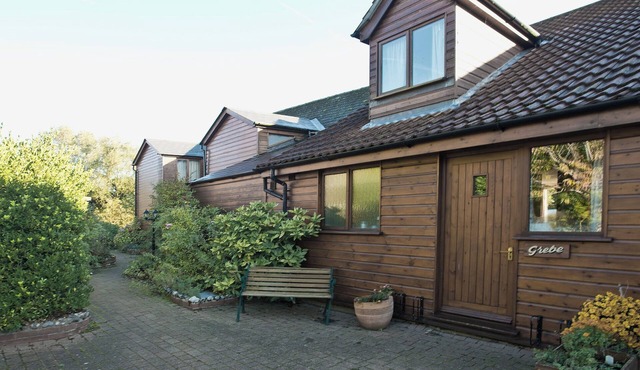 2 bedroom accommodation in Wayford Bridge, near Stalham