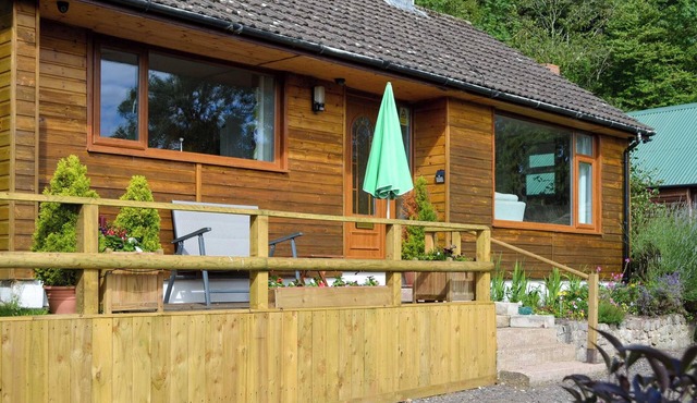 2 bedroom accommodation in Graigfechan, near Ruthin