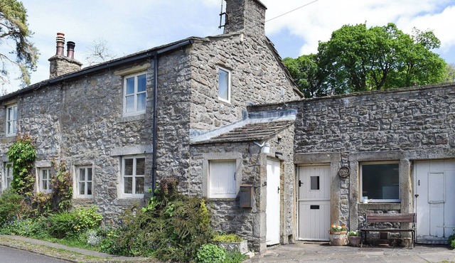 2 bedroom accommodation in Starbotton, near Skipton