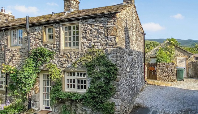 2 bedroom accommodation in Linton, near Grassington