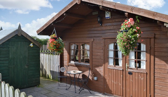 2 bedroom accommodation in Waverton, near Wigton