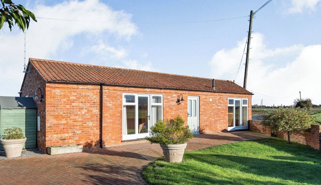 2 bedroom accommodation in Wisbech