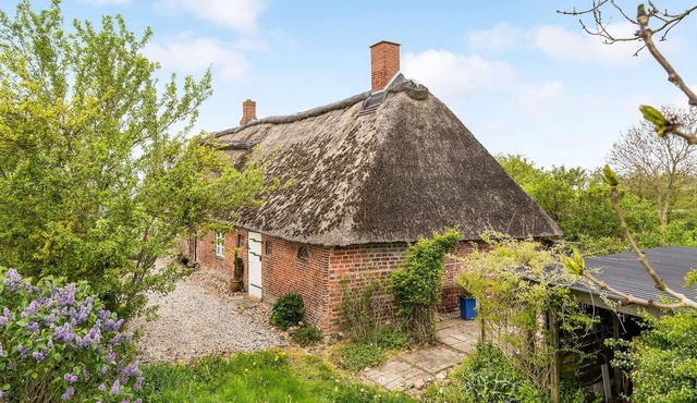 2 bedroom accommodation in Højer