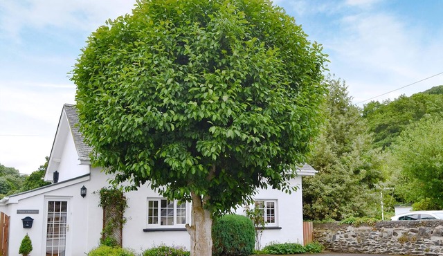 2 bedroom accommodation in Dol-y-Bont, near Borth