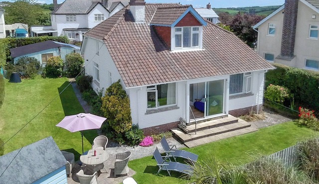 2 bedroom accommodation in Stratton, near Bude