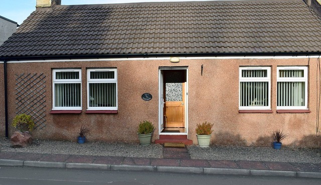 2 bedroom accommodation in Craigrothie, near Cupar