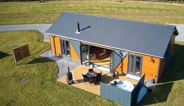 2 bedroom accommodation in Fitling, near Hornsea