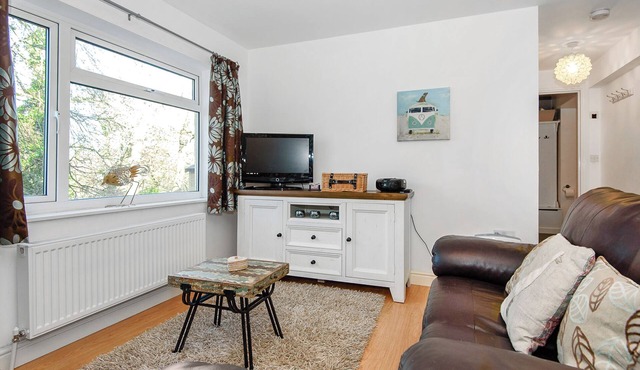2 bedroom accommodation in Looe