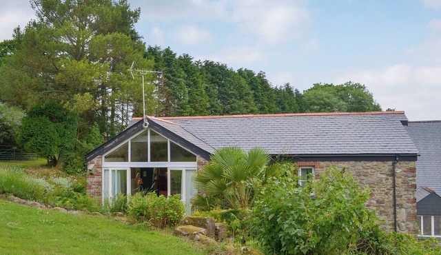 2 bedroom accommodation in Millpool, near Bodmin