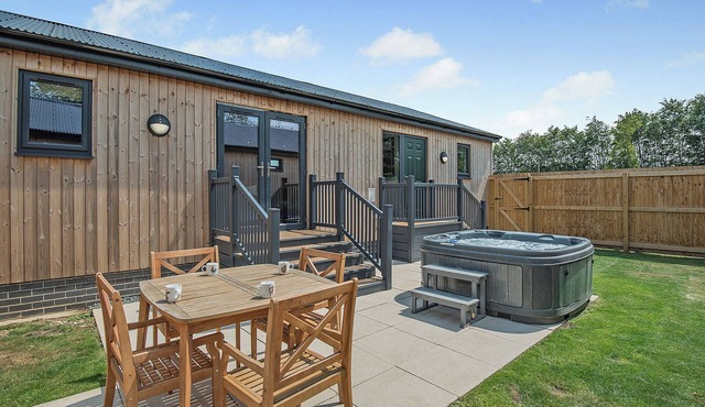 2 bedroom accommodation in Orby