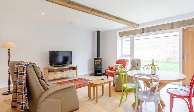 2 bedroom accommodation in Kirk Hammerton, near Knaresborough