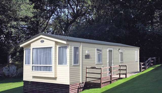 2 bedroom accommodation in Stamford Bridge, York