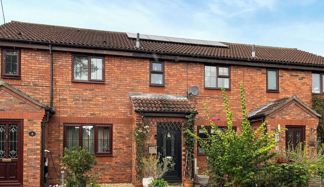 2 bedroom accommodation in Linton-On-Ouse, near York