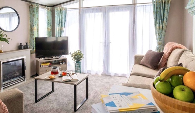 2 bedroom accommodation in Ayr, Ayrshire