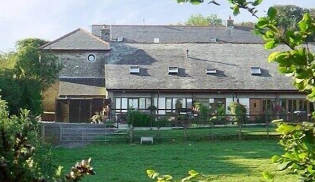 2 bedroom accommodation in Muddiford, near Barnstaple