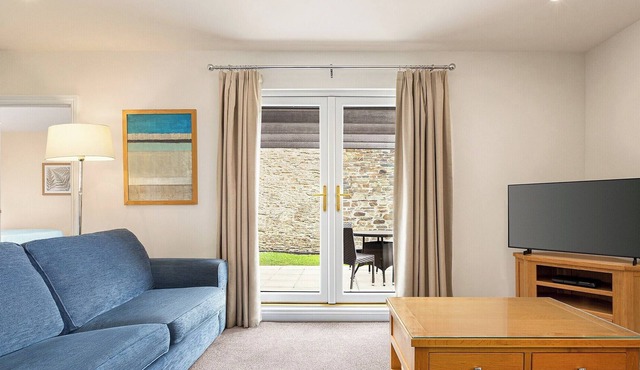 2 bedroom accommodation in Tywardreath, Nr Fowey