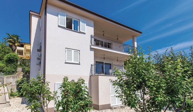2 bedroom amazing apartment in Icici