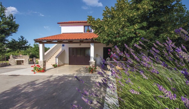 2 bedroom amazing apartment in Pazin