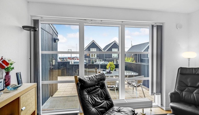 2 bedroom amazing home in Tranekær