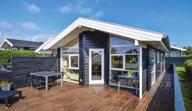 2 bedroom amazing home in Tranekær