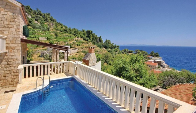 2 bedroom amazing home in Podobuce