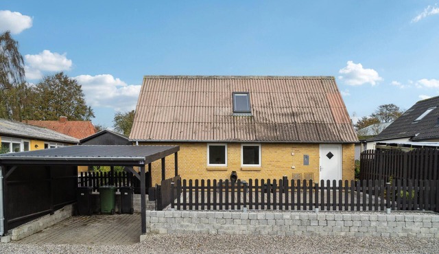 2 bedroom amazing home in Odder