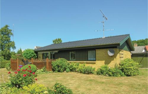 2 Bedroom Amazing Home In Tranekr