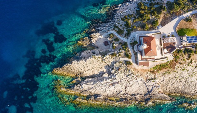 2 bedroom amazing home in Vis
