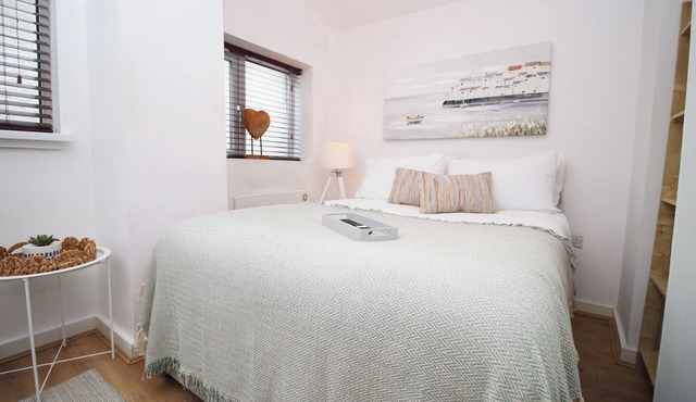 2 Bedroom Apartment in Penarth