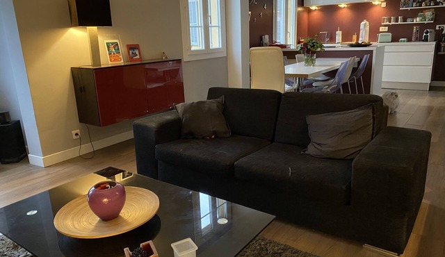 2-bedroom apartment 15 minutes from the sea