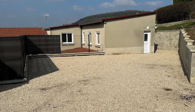 2 Bedroom Apartment in Grauves