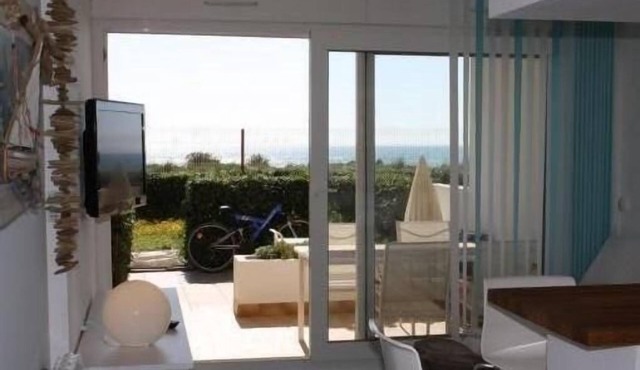 2 bedroom apartment on the Frontignan Beach, first line