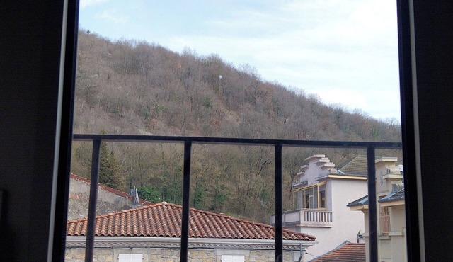 2-bedroom apartment, second floor.