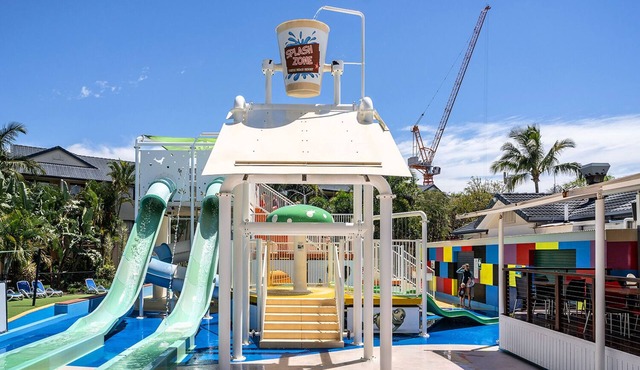 2 Bedroom Apt at the award winning family friendly resort at Mermaid Beach QLD.