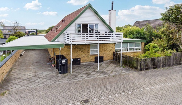 2 bedroom awesome apartment in Skagen