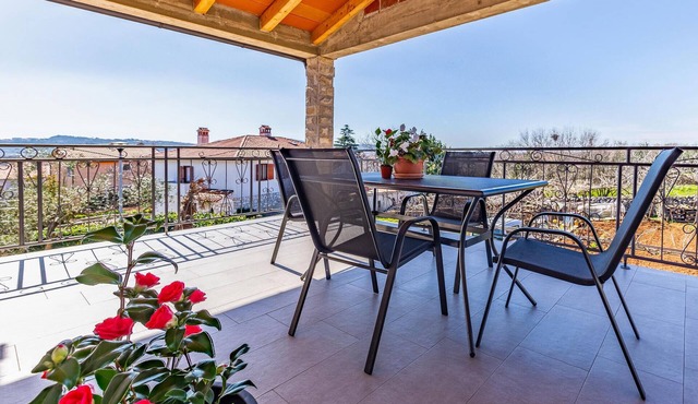 2 bedroom awesome apartment in Labin