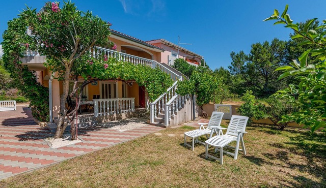 2 bedroom awesome apartment in Vir
