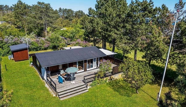 2 bedroom awesome home in Nykøbing Sj